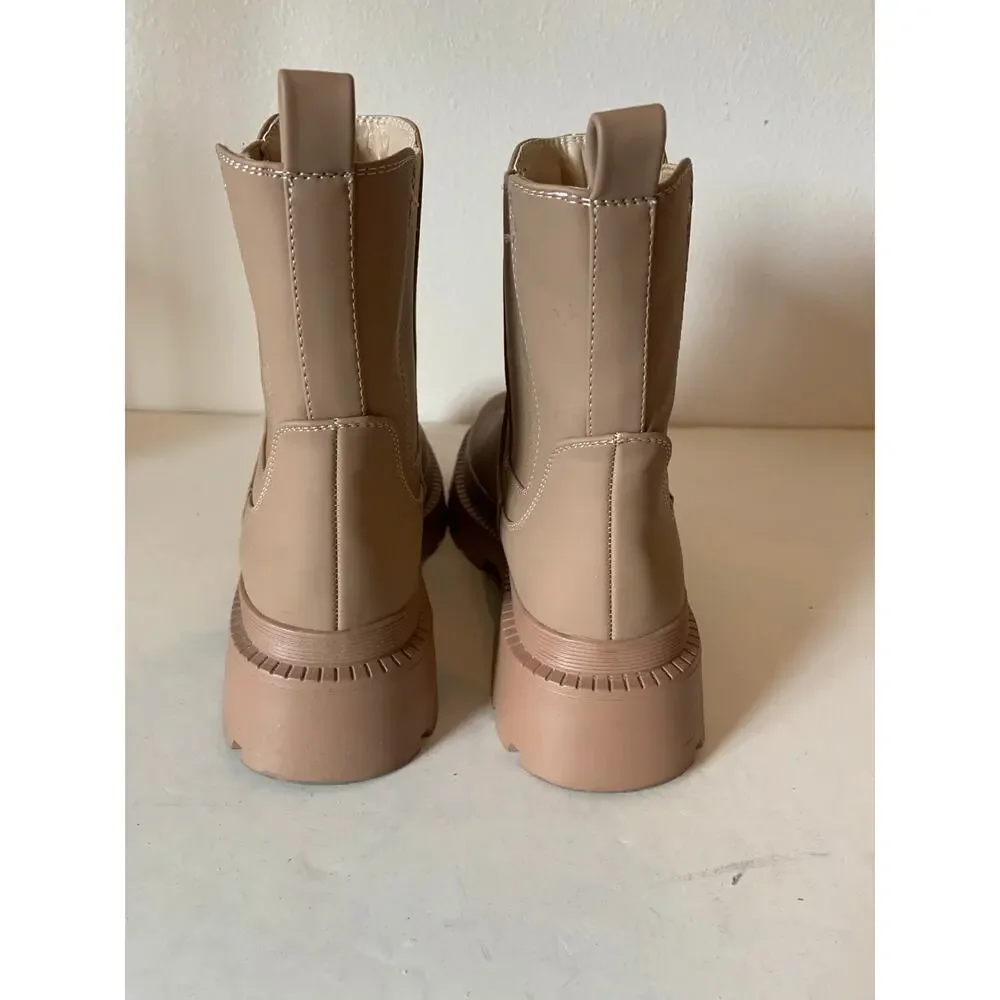Dream Pairs chunky Chelsea boots tan size 8 Lug biker
